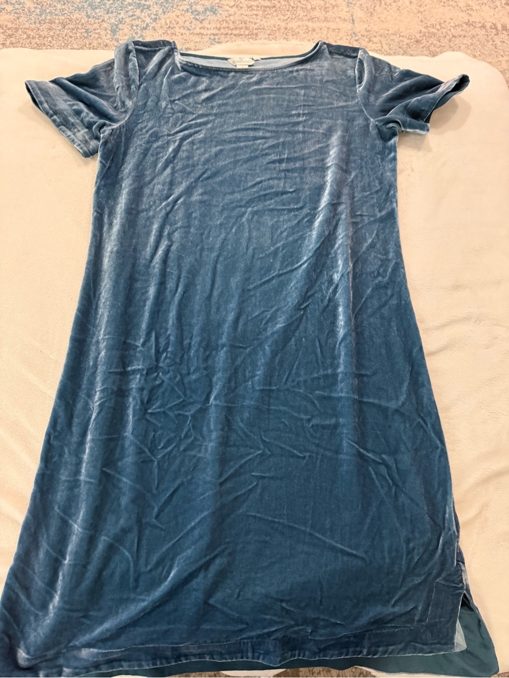 Sundance Women’s Blue Velvet Dress Size Small D74